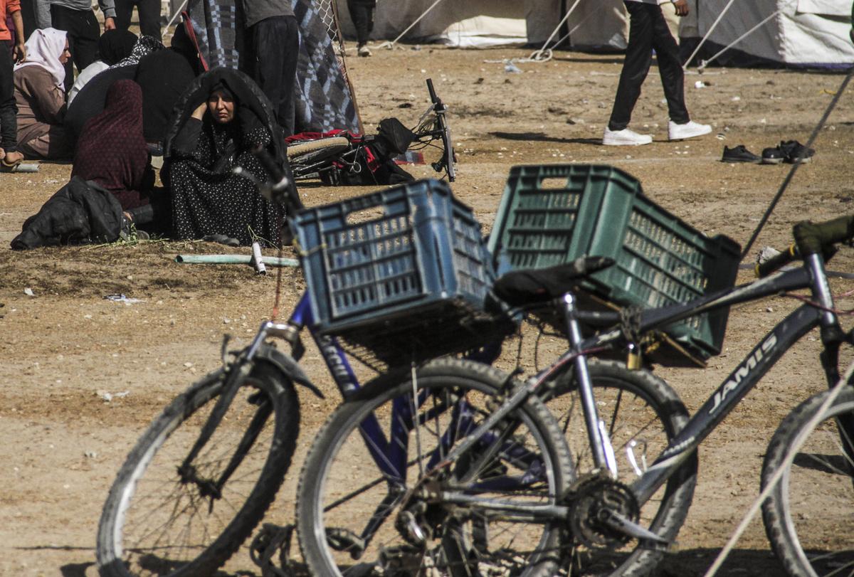 Cel mai vechi stadion din Fâșia Gaza este acum tabără de refugiați palestinieni » Arena a fost transformată în centru de detenție, apoi demolată de israelieni