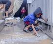 Stadionul „Yarmouk” din Fâșia Gaza, transformat într-un centru de refugiați / foto: Imago