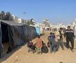 Stadionul „Yarmouk” din Fâșia Gaza, transformat într-un centru de refugiați / foto: Imago