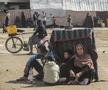 Stadionul „Yarmouk” din Fâșia Gaza, transformat într-un centru de refugiați / foto: Imago
