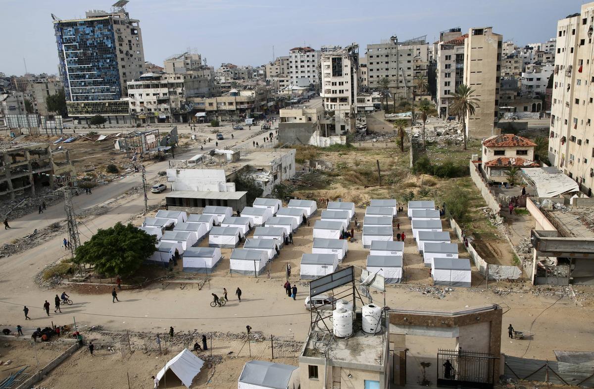 Stadionul „Yarmouk” din Fâșia Gaza, transformat într-un centru de refugiați