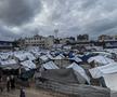 Stadionul „Yarmouk” din Fâșia Gaza, transformat într-un centru de refugiați / foto: Imago