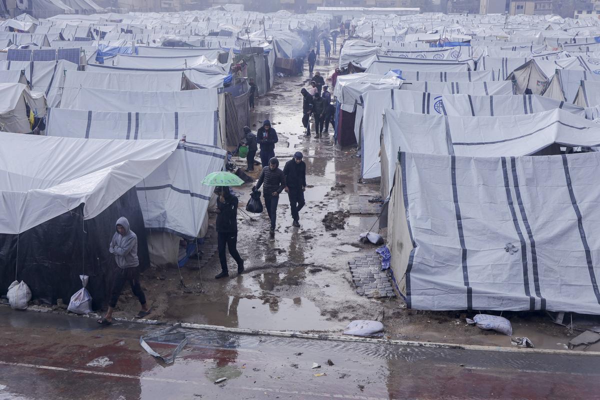 Stadionul „Yarmouk” din Fâșia Gaza, transformat într-un centru de refugiați