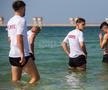 Jucătorii Rapidului fac baie în Golful Persic FOTO: Ionuţ Iordache (GSP)