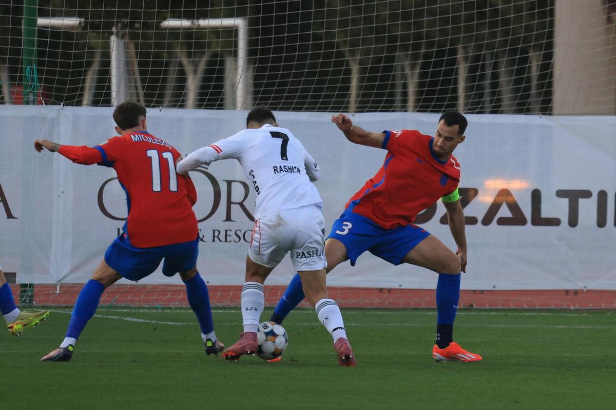 5 detalii de la amicalul de gală FCSB - Beșiktaș » O absență URIAȘĂ pentru campioană și revenire după 296 de zile: cum s-a descurcat Andre Duarte