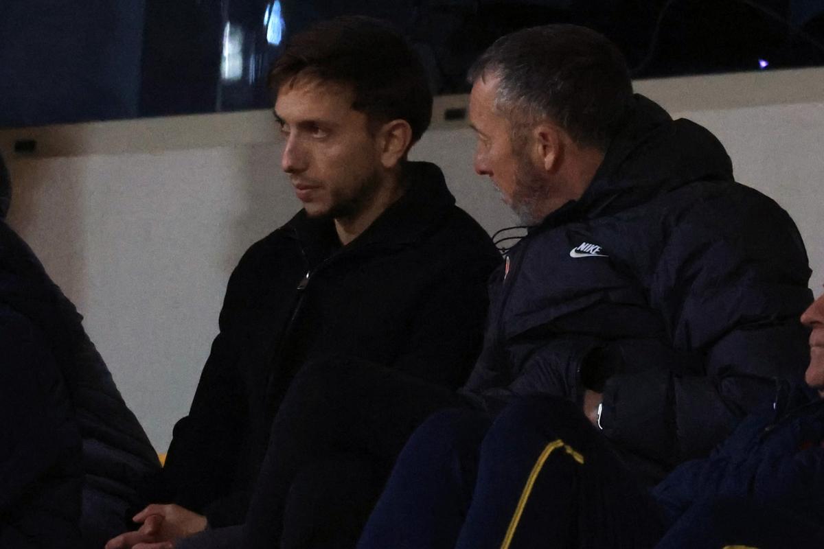 Cine este personajul misterios alături de care a apărut Mihai Stoica în timpul amicalului FCSB - Beșiktaș // foto: Ionuț Iordache (GSP)
