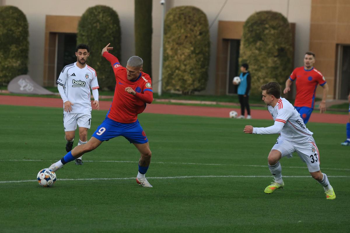 FCSB - Beșiktaș 1-2 » Campioana, învinsă în singurul amical din Antalya! A avut 1-0, dar a pierdut după două greșeli în defensivă