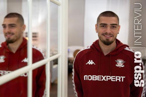 Denis Ciobotariu e om de bază la Rapid // FOTO: Ionuț Iordache (GSP)