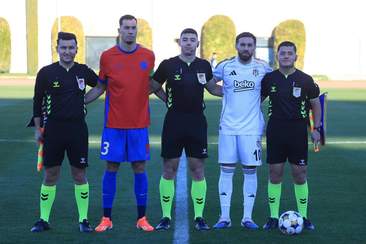 5 detalii de la amicalul de gală FCSB - Beșiktaș » O absență URIAȘĂ pentru campioană și revenire după 296 de zile: cum s-a descurcat Andre Duarte