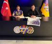 Denis Radu, alături de impresarul Ceniz Erten