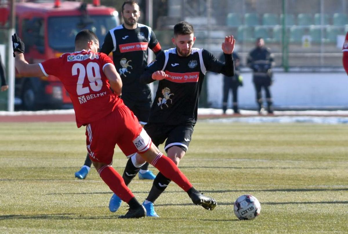SEPSI - POLI IAȘI 1-0 // Mircea Rednic explică unde au greșit jucătorii săi în meciul cu Sepsi: „Asta am făcut în ultimele minute”