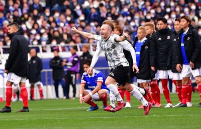 Yokohama - Kobe 3-3 (3-4, d.p.) // Andres Iniesta câștigă al 37-lea trofeu din carieră după un meci cu 9 penalty-uri ratate!
