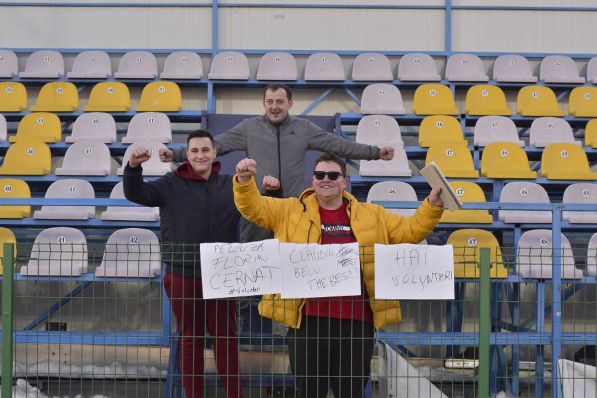 DINAMO // NOTE GSP: Dezastru în defensiva lui Dinamo » Lukas Skovajsa și Mihai Popescu, cei mai slabi de pe teren!