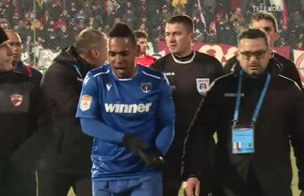 VOLUNTARI - DINAMO 2-1 // VIDEO Eric i-a înjurat pe arbitri la pauză: „Du-te, mă, în p**a mea! Ăia mă făceau maimuță și tușierul râdea!”