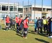 FOTO Măcel la un amical: ungurii și croații au intrat pe teren cu bâtele și s-au luat la bătaie