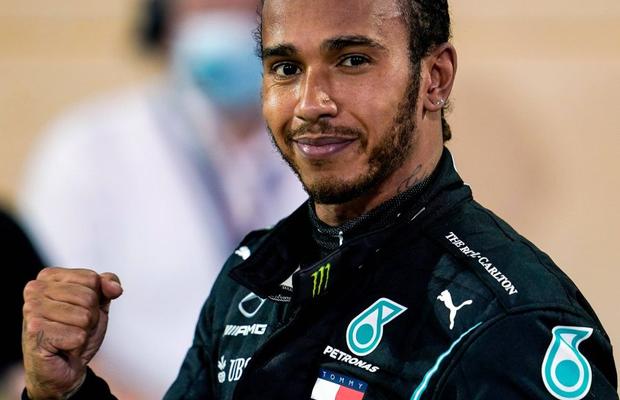 Lewis Hamilton a semnat noul contract! Ce clauză specială a vrut