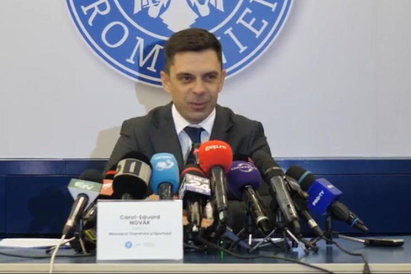 Carol-Eduard Novak, ministrul Tineretului și Sportului