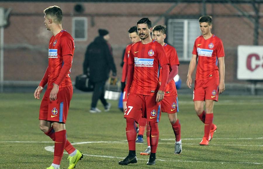 Adrian Stoian, refuzat de Palermo Românul cu peste 200 de meciuri în Italia merge pe U Cluj în lupta la titlu