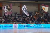 Atmosferă electrizantă în derby-ul „Ligii Florilor”, Rapid - SCM Rm. Vâlcea » Ce s-a întâmplat pe parchet