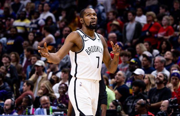 Bombă în NBA » Kevin Durant își schimbă clubul și formează un nou „dream team”?!