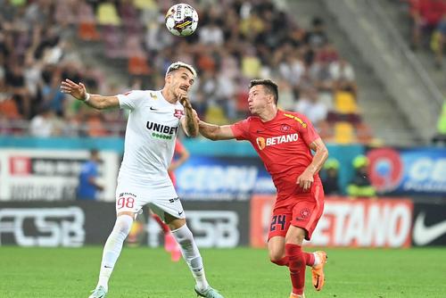 Vadim Rață, 29 de ani, n-a trecut ușor peste aventura de la FCSB. În septembrie, mijlocașul central era „dat retur” la FC Voluntari după numai 3 partide în roș-albastru, deși Gigi Becali plătise pentru el 350.000 de euro.