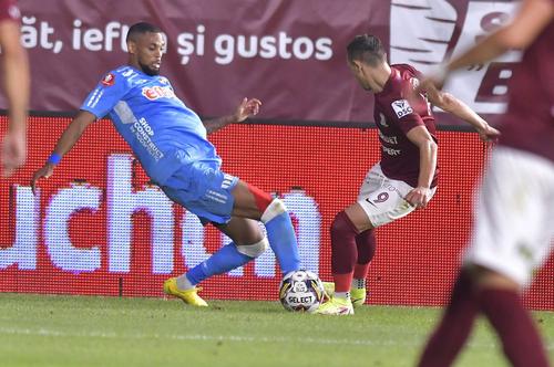 Jobello, într-un meci cu Rapid / FOTO: Imago