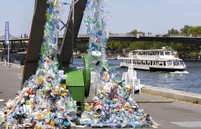 Alertă la Paris înainte de Jocurile Olimpice! Apa din Sena e contaminată