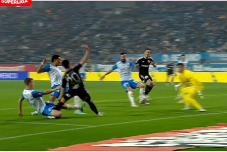 Universitatea Craiova - U Cluj 2-2 » „Remontada” spectaculoasă și viitorul lui Petev pe banca oltenilor pare tot mai improbabil