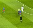 Nu s-a văzut la TV în FCSB - Sepsi 3-0 » Stewardul „l-a azvârlit” peste reclame