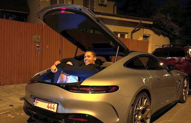 Daniel David, ministrul Educației, îl critică pe David Popovici: „E momentul să aibă grijă”