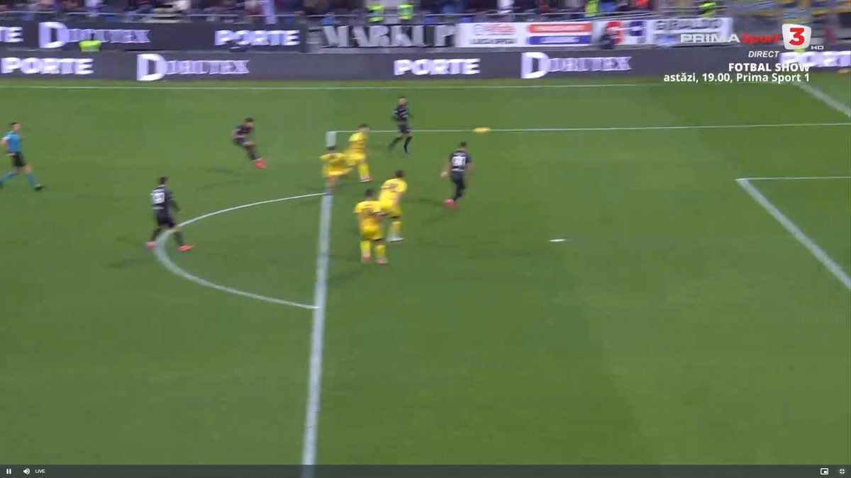 Notele primite de Florinel Coman în Italia, pentru debutul cu supergol în Cagliari - Parma: „Stadionul l-a răsfățat în restul meciului”