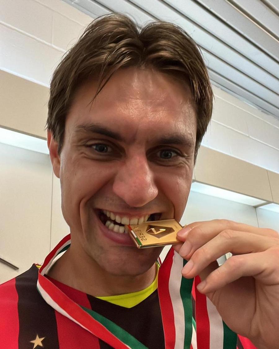 Ciprian Tătărușanu, campion în Serie A / foto: Facebook Nu l-au uitat! AC Milan, mesaj special de ziua lui Ciprian Tătărușanu