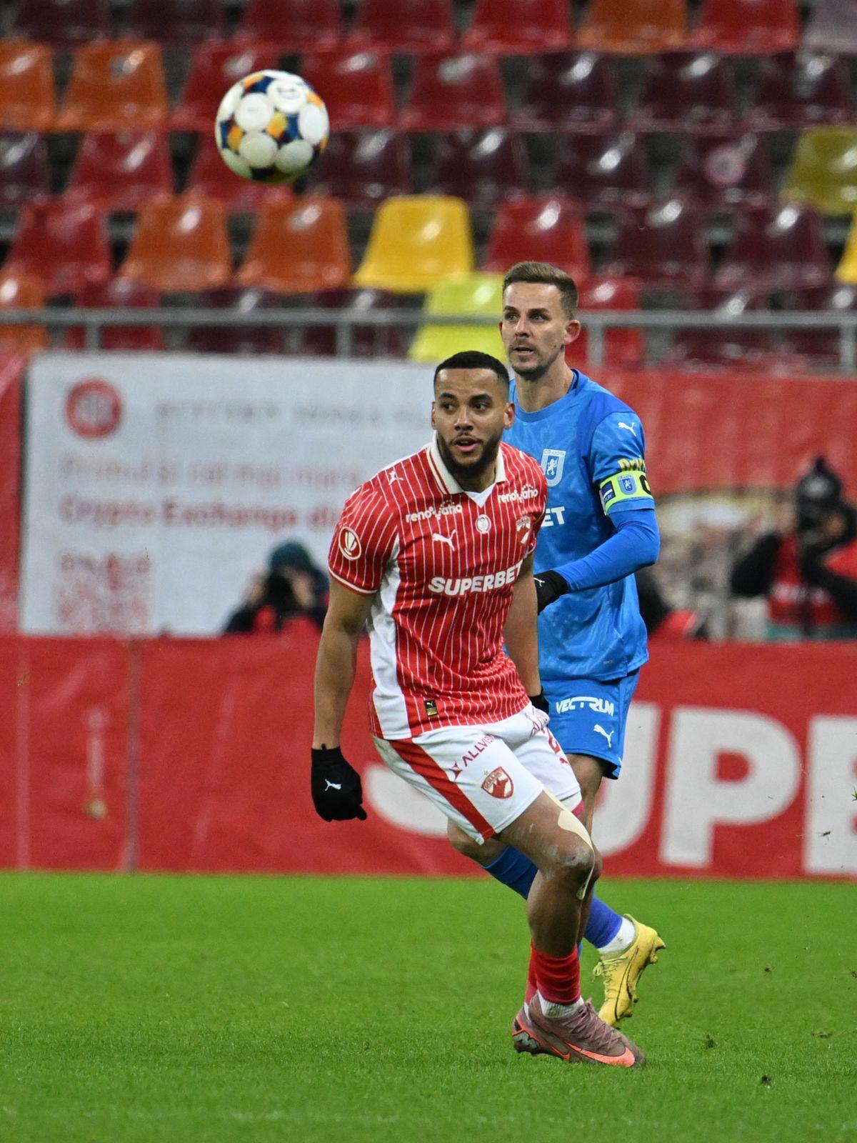 Dinamo și Universitatea Craiova împart punctele în derby, într-un final tensionat » Clasamentul cu 4 etape rămase din sezonul regulat