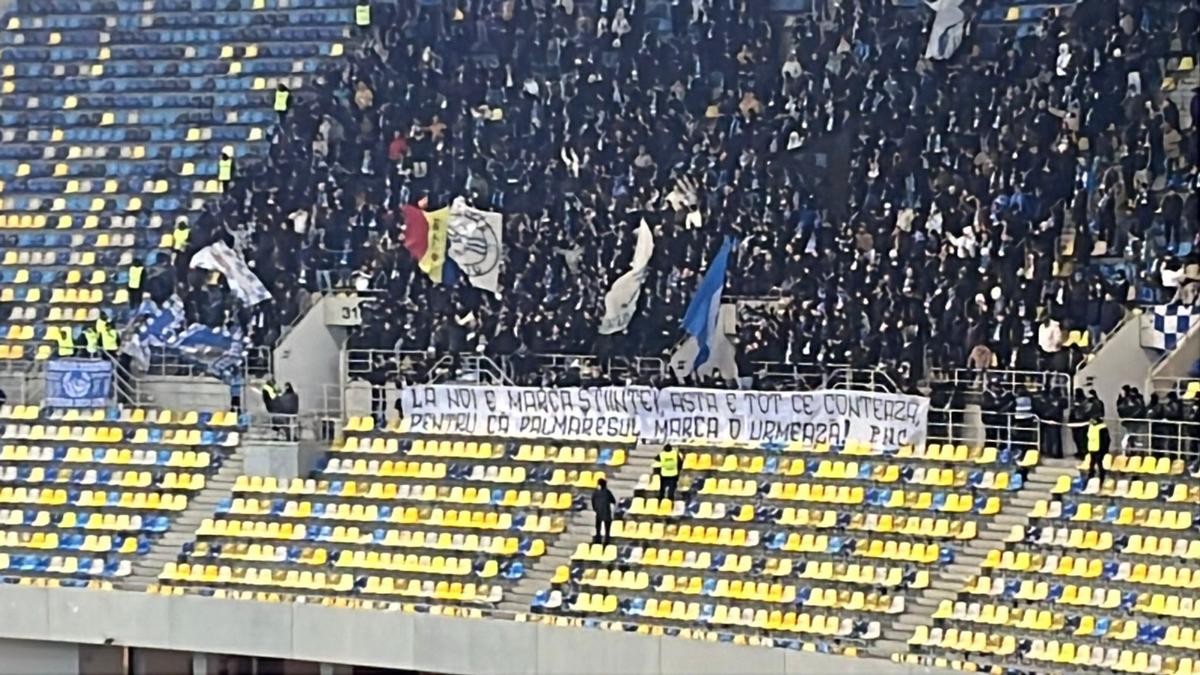 Mesajele afișate de suporteri la Dinamo - Universitatea Craiova, etapa 26 din Superliga