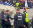 Istvan Kovacs a fost lovit de un obiect venit din tribună imediat după Dinamo - Craiova