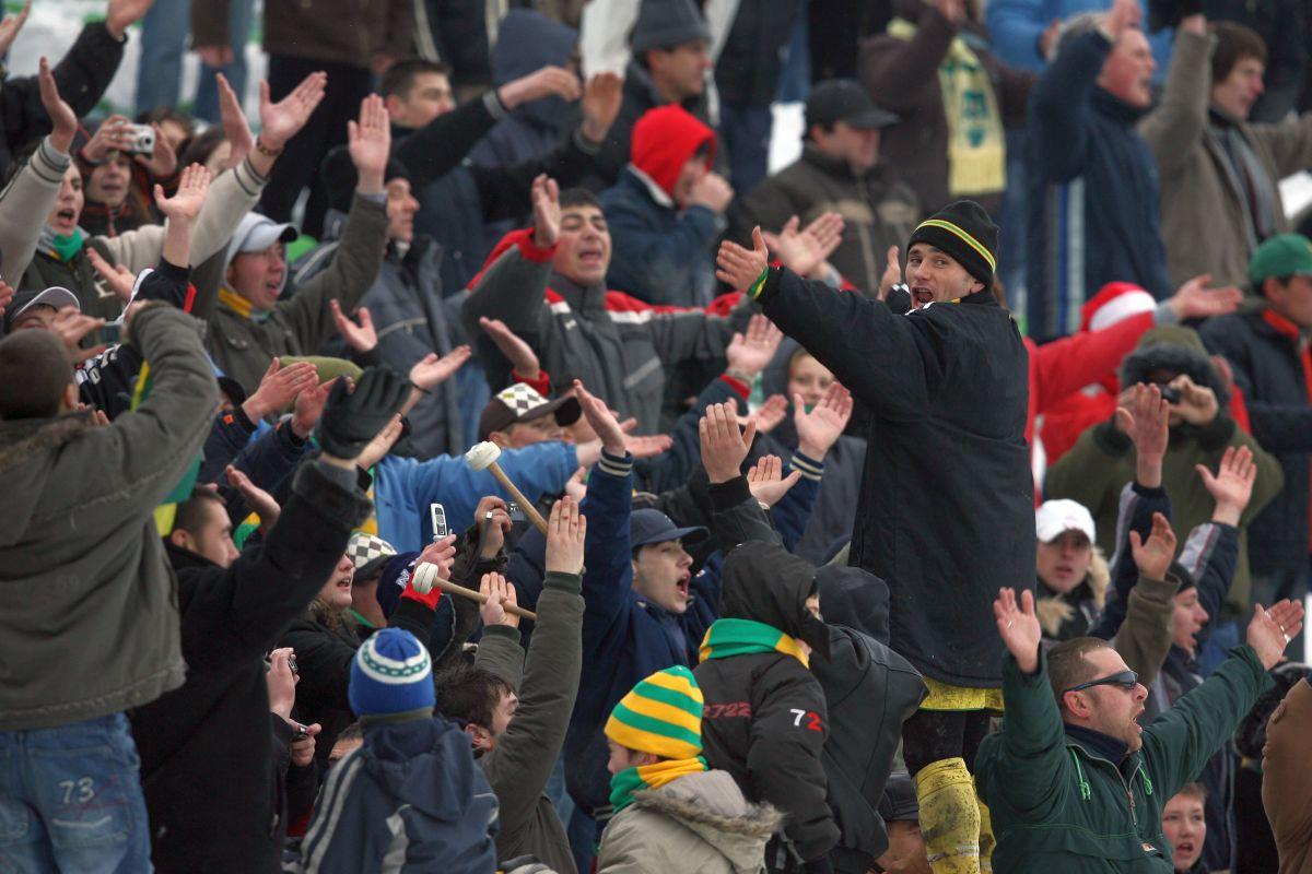A luat titlul în România, acum s-a făcut antrenor » Spune „NU” șpăgilor: „Pe vremea mea, mai vedeai un portbagaj plin cu pui, cu pulpe...”