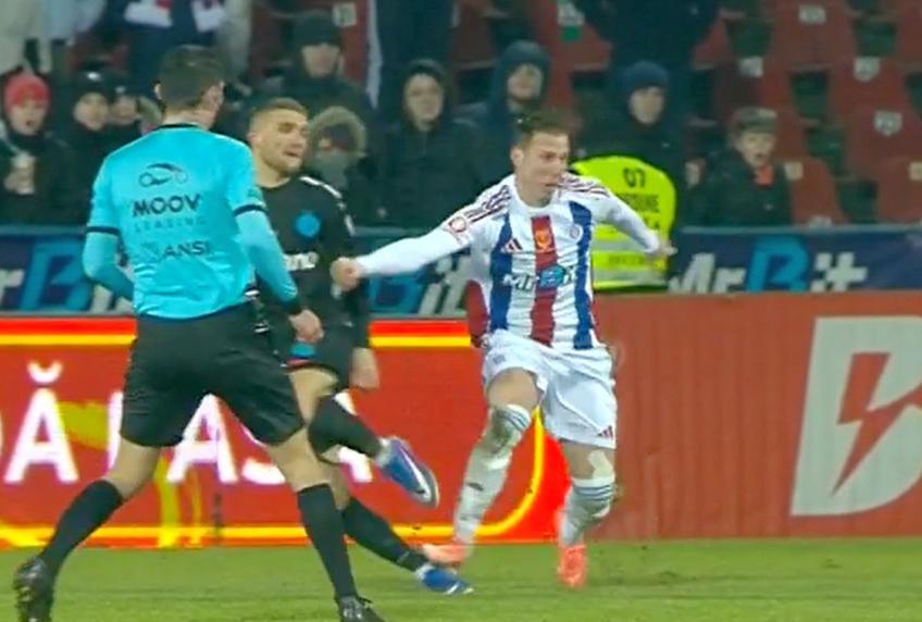 Diego Zivulic, cartonaș roșu în Oțelul - FCSB // FOTO: captură Prima Sport