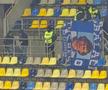 Duelul galeriilor în Dinamo - Craiova » Mesaje ironice afișate de suporteri: „Ați venit la capitală, cum ați strâns bani de bilet?”