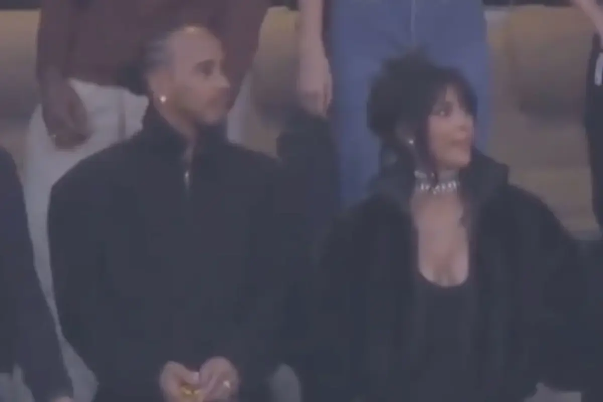 De pe stadion, în cea mai controversată ținută » Internetul a luat-o la rost pe Kim Kardashian: „Ceva vulgar!”