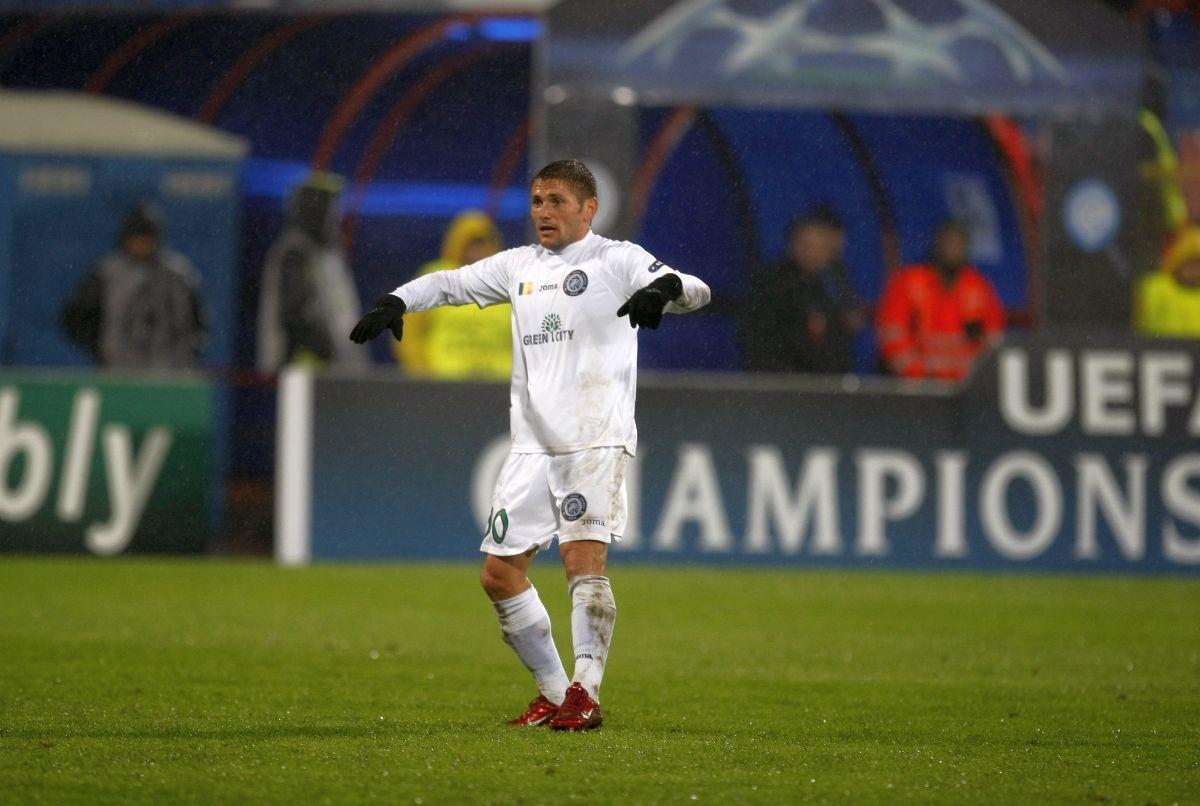 „Fără acele arestări, nu luam titlul!” » Campionul din 2009 revine cu dezvăluiri tari din culise. Ce s-a ales de Bucșaru + Peripețiile lui cu „greii” din fotbal: „Știți ce mi-a făcut Porumboiu?”