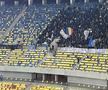 Duelul galeriilor în Dinamo - Craiova » Mesaje ironice afișate de suporteri: „Ați venit la capitală, cum ați strâns bani de bilet?”