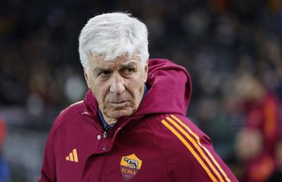 Acuzații grave ale lui Gian Piero Gasperini: „Cluburile au angajat foști arbitri ca să-i învețe pe jucători să înșele!”