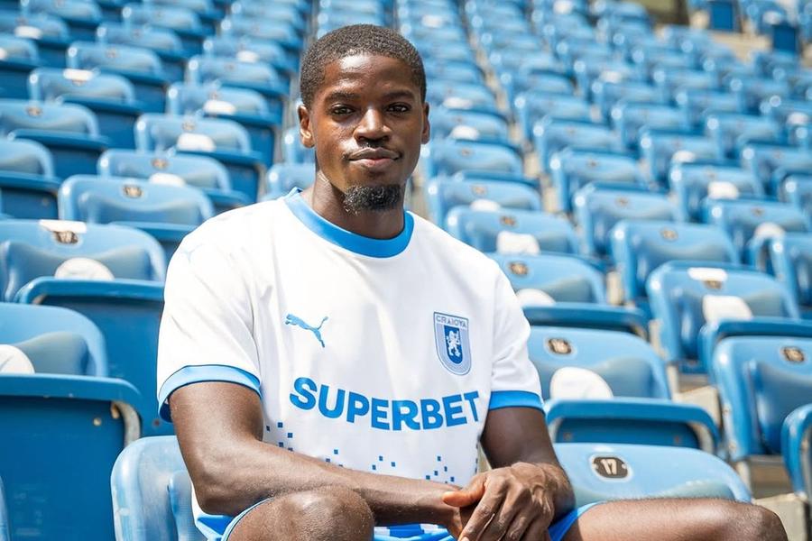 800.000 de euro e cota de piață a lui Steven Nsimba pe Transfermarkt Raul Rusescu a numit cel mai bun atacant din Superliga: „Peste Bîrligea. Nu știa nimeni de el!”