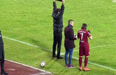 GAZ METAN - CFR CLUJ 0-0 // FOTO Dan Petrescu a bătut toate recordurile: l-a introdus titular și l-a schimbat după doar 40 de secunde!