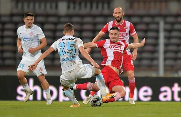 Prăpastie istorică între FCSB și Dinamo! Umilința suferită de „câini” în acest sezon