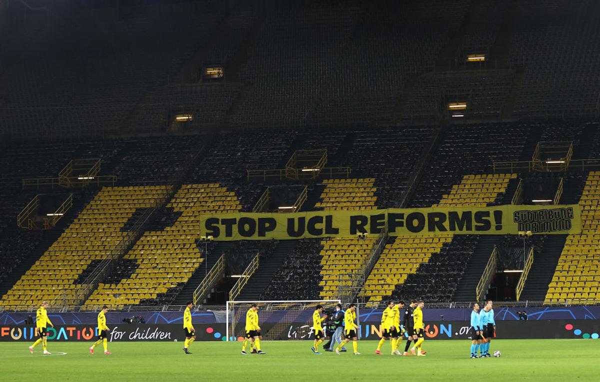 VIDEO + FOTO Scene ireale în Dortmund - Sevilla! Jucătorii n-au înțeles nimic: TREI decizii controversate luate de VAR la o singură fază