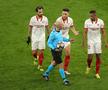 Minutul 52 al partidei dintre Dortmund și Sevilla a oferit un moment suprarealist. Protagoniști au fost atacantul Erling Haaland și arbitrul Cuneyt Cakir.