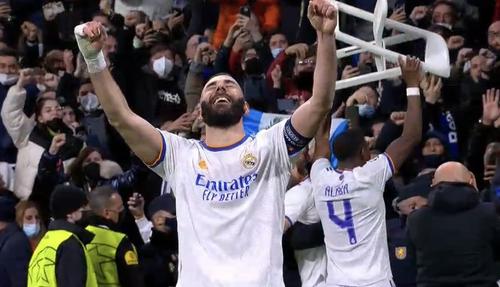 Real Madrid s-a calificat în sferturile de finală ale Champions League după 3-1 în returul cu PSG (0-1 în tur). Elevii lui Carlo Ancelotti au sărbătorit în stil mare, alături de fanii prezenți pe Santiago Bernabeu.