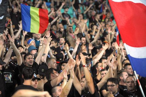 Începând de azi, arenele sunt deschise din nou la capacitate maximă / Sursă foto: Guliver/Getty Images