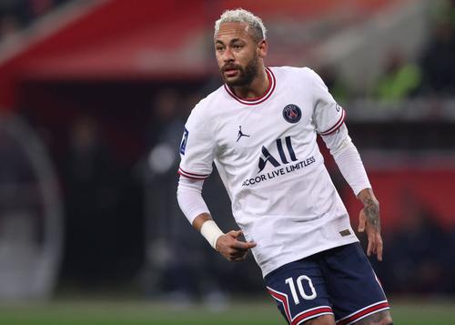 Miliardarii de la Newcastle sunt interesați să-l aducă pe Neymar (30 ani) în Premier League, mai ales că superstarul brazilian nu trece printr-un moment bun la PSG, acolo unde este contestat de fani.